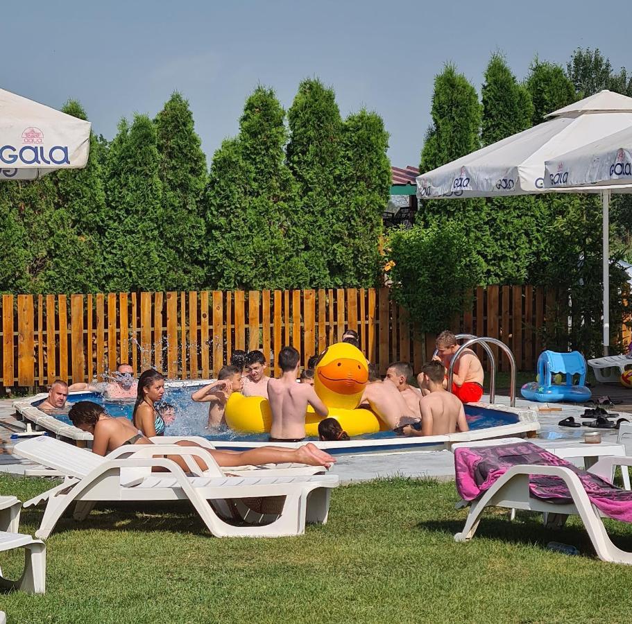 Garni Hotel & Spa Nicolo Kruševac Exterior foto